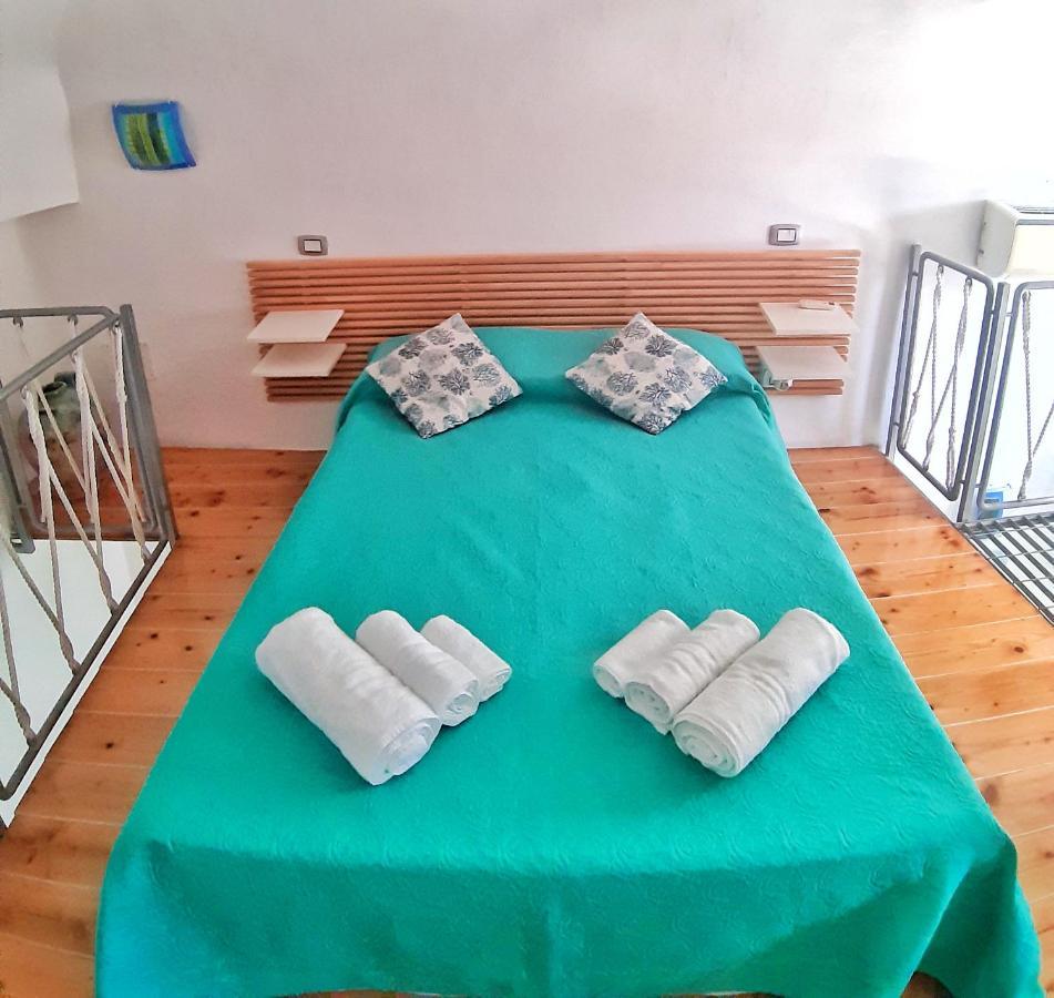 Monolocale Azzurro Procida Apartment Exterior photo